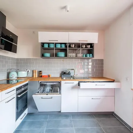 Modernes Mit 3 Schlafzimmern Balkon Naehe Europapark * Niederschopfheim