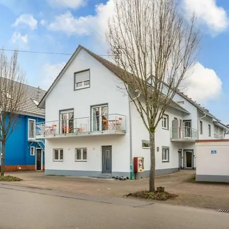 Modernes Mit 3 Schlafzimmern Balkon Naehe Europapark *